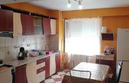 Apartament de inchiriat cu 4 camere, in zona Rogerius 