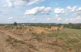 Teren intravilan de 2460 mp, Sanmartin