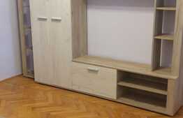 Apartament de trei camere, 47 mp, etaj 2, zona Piata 22 Decembrie