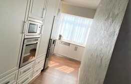 Apartament de trei camere, 60 mp, etaj 5, zona Nufarul Plaza, un loc de parcare