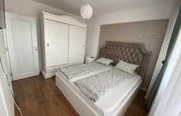 Apartament de trei camere, 60 mp, etaj 5, zona Nufarul Plaza, un loc de parcare