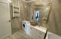 Apartament de trei camere, 60 mp, etaj 5, zona Nufarul Plaza, un loc de parcare