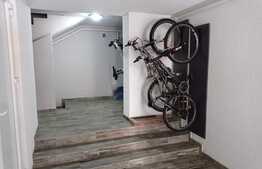 Garsonieră la casa, 26 mp utili, 100 mp teren, parter înalt, zona Dorobanților