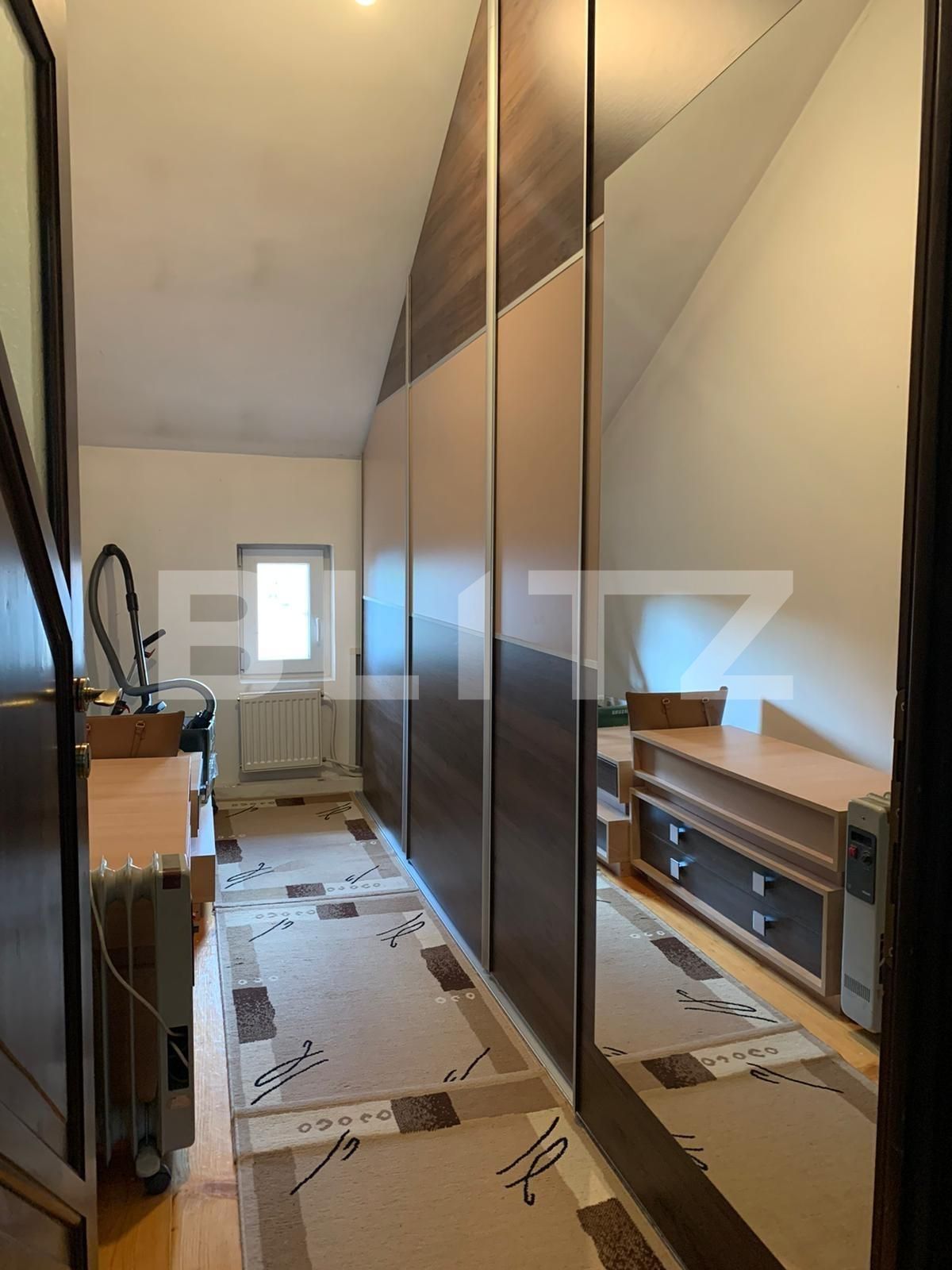 Casa de vânzare 7 camere Ultracentral - 70670CV | BLITZ Oradea | Poza10