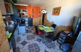 Apartament de 3 camere, 73 mp, zonă accesibilă cu diverse facilități