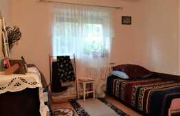 Apartament de 4 camere, 75mp, decomandat, zona Rogerius!