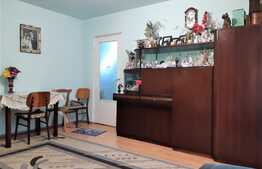 Apartament de 4 camere, 75mp, decomandat, zona Rogerius!