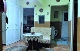 Apartament de 4 camere, 75mp, decomandat, zona Rogerius!