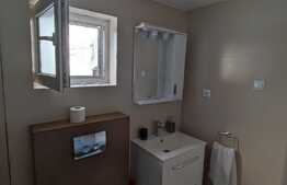 Apartament de 3 camere , in zona Rogerius ! 