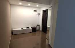 Apartament de 3 camere , in zona Rogerius ! 