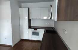 Apartament de 3 camere , in zona Rogerius ! 
