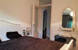 Apartament de 3 camere, tip B, semidecomandat, etaj 1, zona Rogerius!