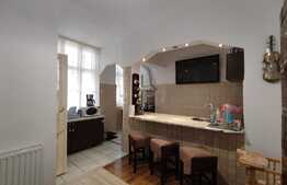 Casa de 77 mp utili, teren 121 mp, zona Centrala