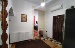 Casa de 77 mp utili, teren 121 mp, zona Centrala