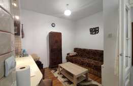 Casa de 77 mp utili, teren 121 mp, zona Centrala