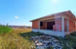 Casa de 95 mp utili, 500 mp teren, in Paleu!