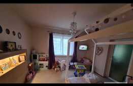 Oportunitate! Casa compusa din 2 corpuri, 180 de metri patrati construiti si teren de 1104 metri patrati in Osorhei!