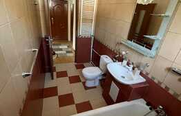 Apartament de două camere, 56 mp, etaj 4, zona Ioșia, un loc de parcare