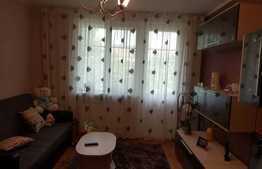 Apartament de 2 camere, zona Rogerius! 