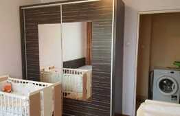 Apartament de 2 camere, zona Rogerius! 