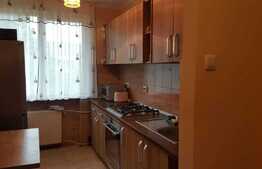 Apartament de 2 camere, zona Rogerius! 