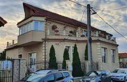 Casă de 570 mp, ideală pentru clinică sau grădiniță