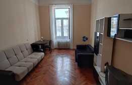 Apartament de 2 camere, in zona Ultracentrala, foarte aproape de facultatea de medicina !
