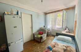 Apartament de 2 camere tip X, zona Velenta 