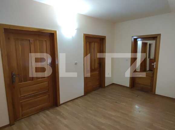 Casa de închiriat 4 camere Vest - 72530CI | BLITZ Oradea | Poza3