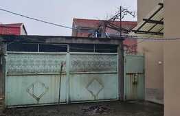 Casa de 286 mp utili si 450 de mp de teren ideala pentru investitie in zona Rogerius