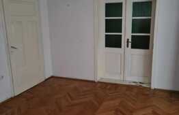 Casa de 286 mp utili si 450 de mp de teren ideala pentru investitie in zona Rogerius