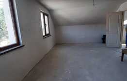 Casa cu mansarda, 200 mp utili, in zona Plastor