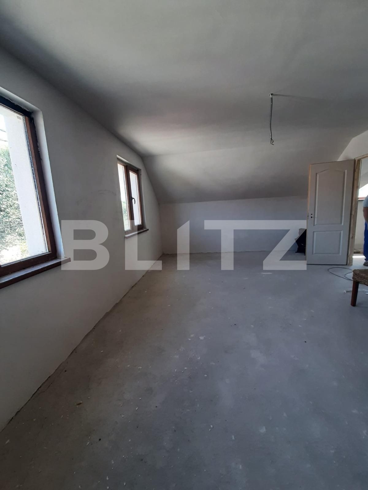 Casa de vânzare 4 camere Est - 72562CV | BLITZ Oradea | Poza15