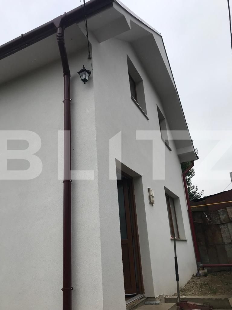 Casa de vânzare 4 camere Est - 72562CV | BLITZ Oradea | Poza4