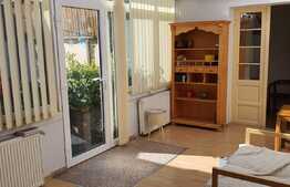 Casă de 2 camere, 98 mp utili, în Centru