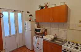 Apartament de 2 camere, 61 mp, imobil tip casa, zona Centrala! 