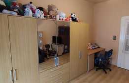 Apartament de 2 camere, 61 mp, imobil tip casa, zona Centrala! 