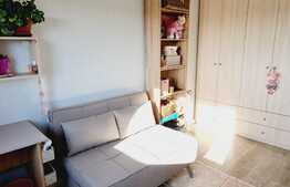 Apartament 4 camere, 74 mp, balcon, zona Prima Universității