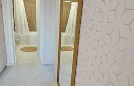 Apartament 4 camere, 74 mp, balcon, zona Prima Universității