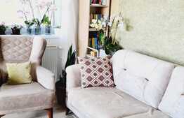 Apartament 4 camere, 74 mp, balcon, zona Prima Universității