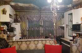 Apartament de 3 camere, 51 mp, parter inalt, zona Stefan cel Mare!