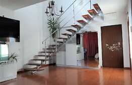 Penthouse, 2 nivele, 3 camere, 2 terase, zona Calea Aradului!