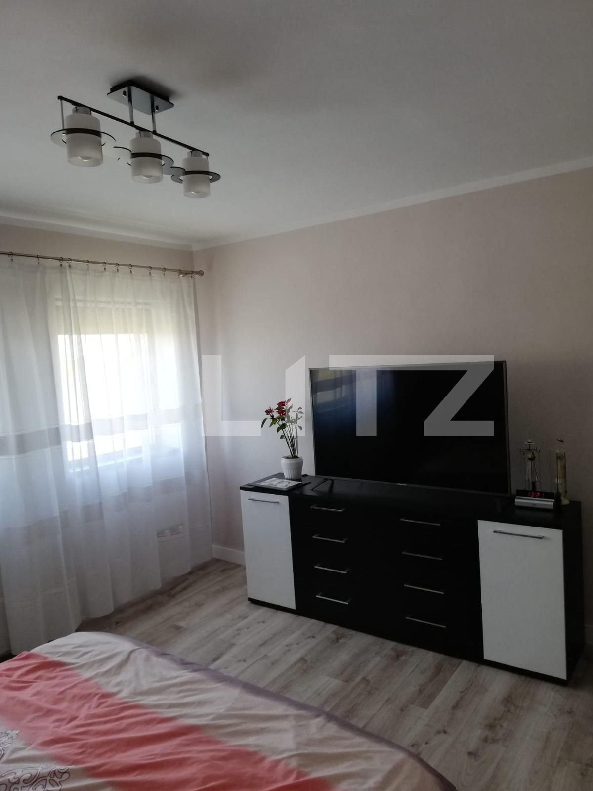 Casa de vânzare 5 camere Sud - 73520CV | BLITZ Oradea | Poza7