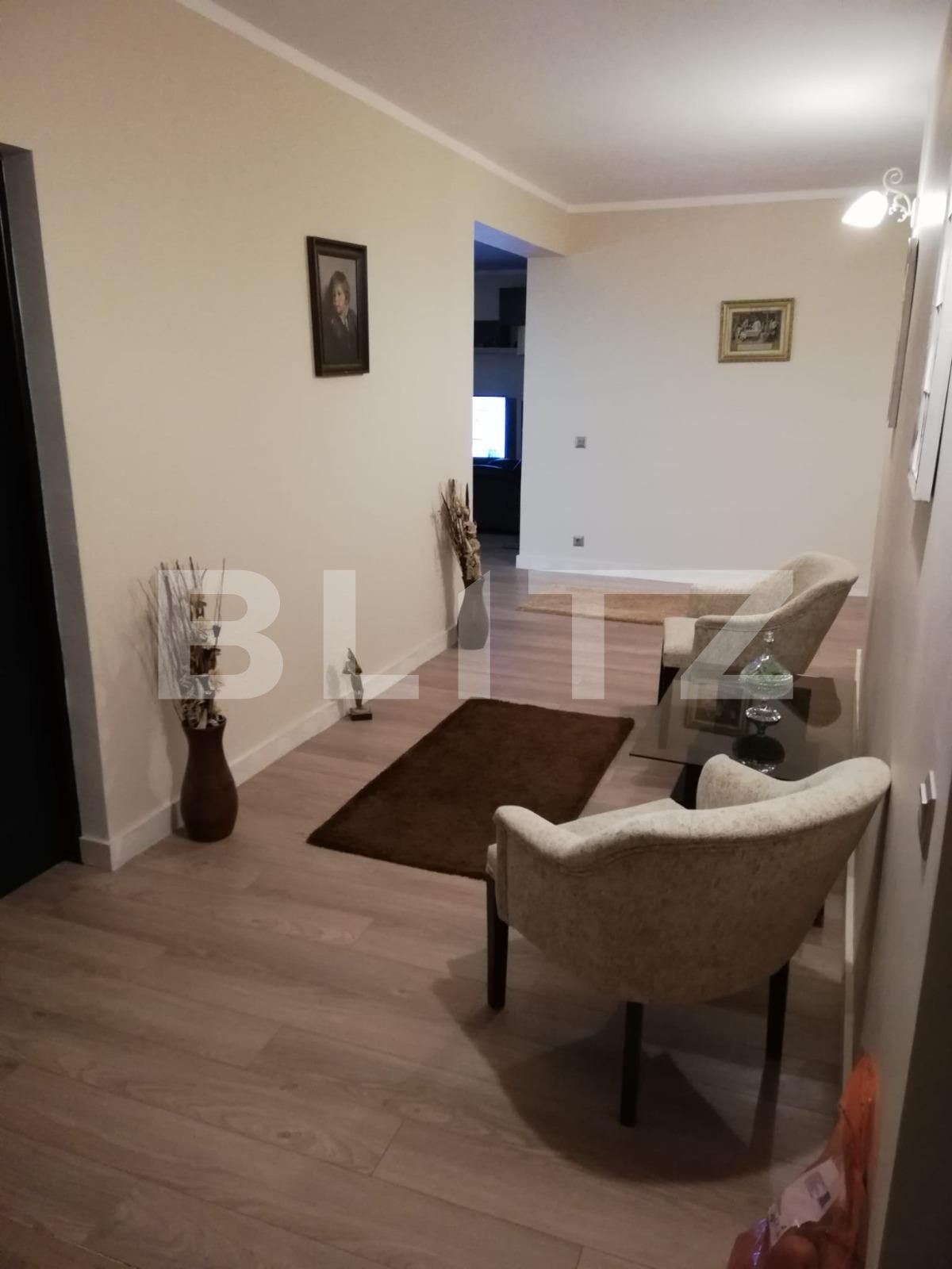 Casa de vânzare 5 camere Sud - 73520CV | BLITZ Oradea | Poza3