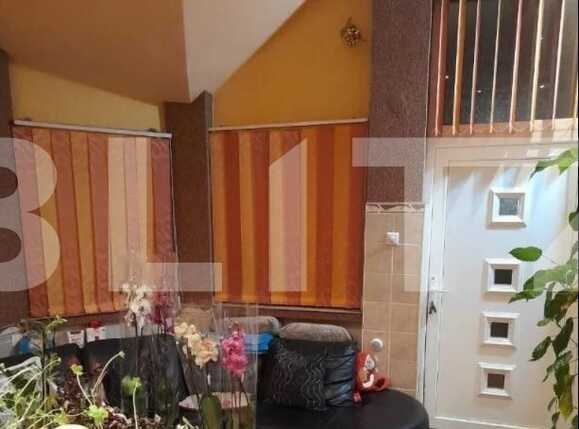 Casa de vânzare 3 camere Ultracentral - 73523CV | BLITZ Oradea | Poza1