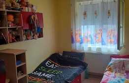 Apartament 2 camere, decomandat, zona Cantemir!