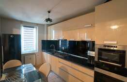 Apartament de 3 camere , 79 mp utili, etaj 1