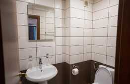 Apartament de 3 camere , 79 mp utili, etaj 1