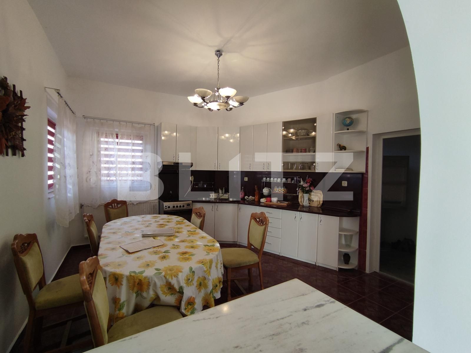 Casa de vânzare 6 camere Rogerius - 73808CV | BLITZ Oradea | Poza4