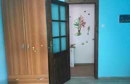 Casa deosebita cu 4 camere P+M de 140 de mp la curte comuna in zona ultracentrala!